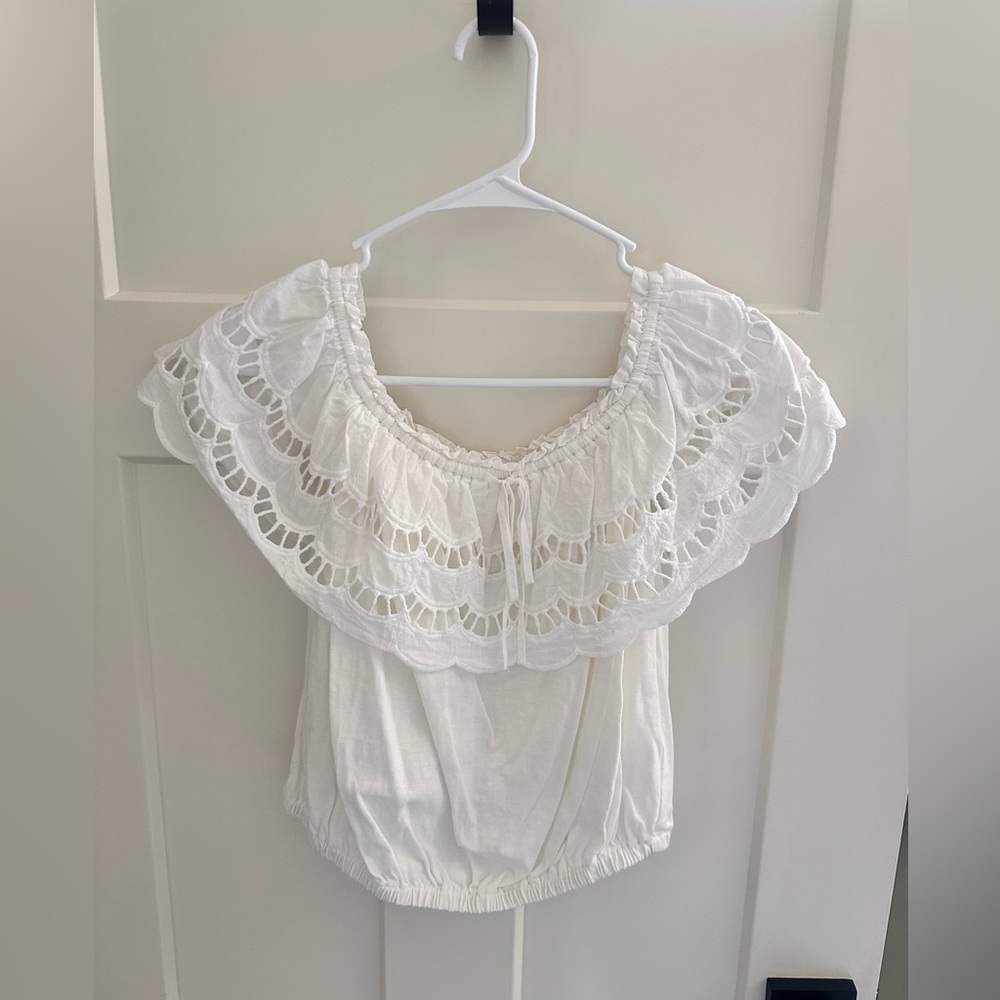 Canon White Women's Blouse with Lace Detail